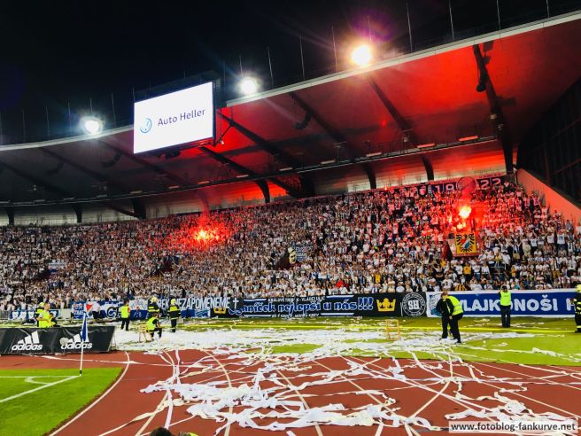 Foto 17.09.18, 19 42 44